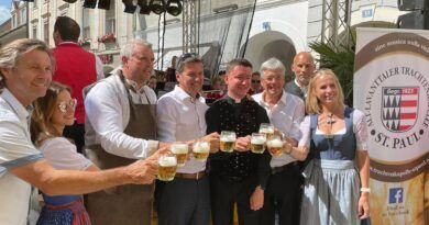 Knapp 40.000 Besucher Bieranstich bei Schönsonntagmarkt in Wolfsberg