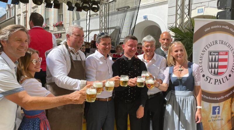 Knapp 40.000 Besucher Bieranstich bei Schönsonntagmarkt in Wolfsberg