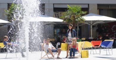 Sommerhitze ade: Rathausplatz Sommer Stadt Villach