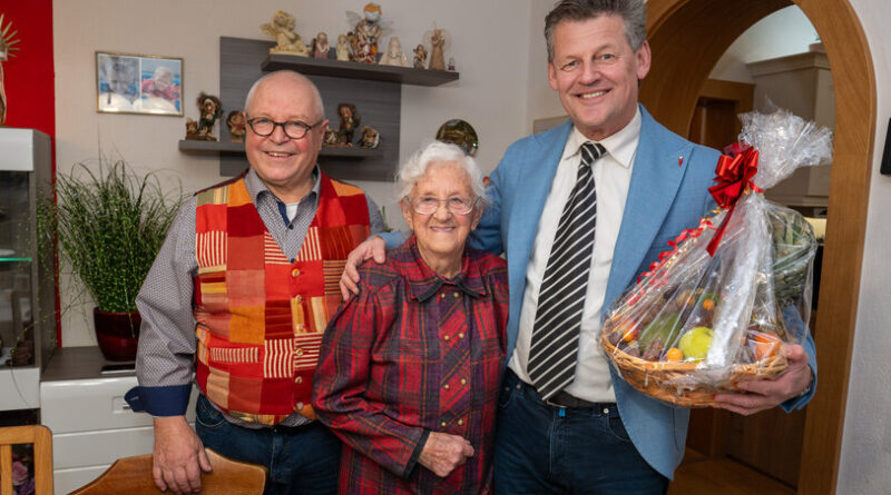 Am Freitag feierte Barbara Pfeffer im Kreise ihrer Familie ihren 102. Geburtstag