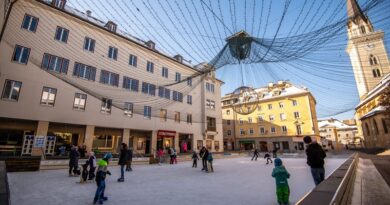 Wegen Auf- und Abbauarbeiten für den Faschingshöhepunkt am Samstag wird der Eislaufplatz am Villacher Rathausplatz für dieses Wochenende gesperrt