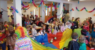 In Rattendorf fand letzten Sonntag der beliebte Kinderfasching statt. Über 70 große und kleine Närrinnen und Narren nahmen teil