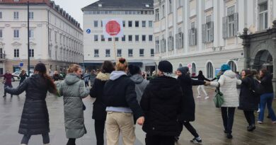 Im Rahmen der weltweiten Kampagne "ONE BILLION RISING" findet diesen Freitag eine Demonstration am neuen Platz in Klagenfurt statt