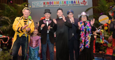 Letzten Sonntag fand im Konzerthaus Klagenfurt der 60. Kindermaskenball statt