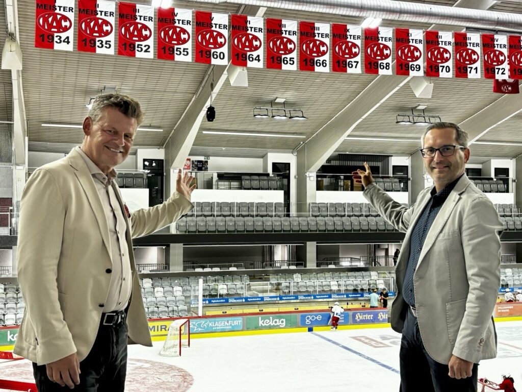 KAC-Erfolge sichtbar gemacht: Meisterbanner in der Heidi Horten Arena