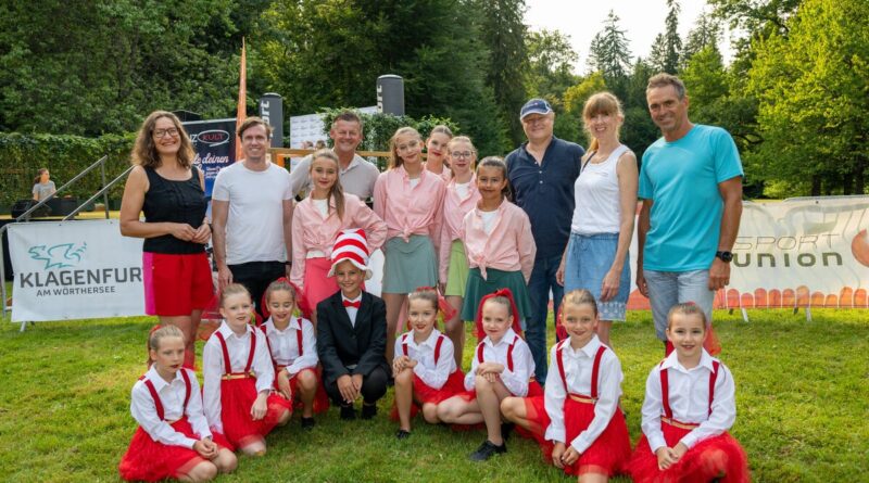 Das städtische Sportamt Klagenfurt feierte den erfolgreichen Abschluss des Sommersportschnupperns mit einer fröhlichen Abschlussparty auf der Spielwiese am Kreuzbergl