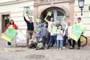 Tag der offenen Tür im Museum: Michaela Frank, Andreas Kuchler, Vera Ortner, Newton Kleewein, Dorit Barda, Gerda Sandriesser, Sandra Bertel, Lara, Tobias, Lina, Elias, Maximilian, Alexander