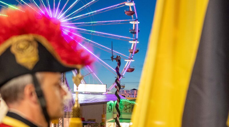 661. St. Veiter Wiesenmarkt: Die Freyung wurde zurück ins Rathaus gebracht. Der 662. Wiesenmarkt startet am 27. September 2025